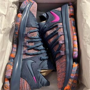 I have a kd 10 All-Star size 9 1/2 never worn original box